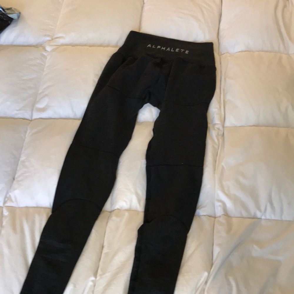 Alphalete revival athletic leggings